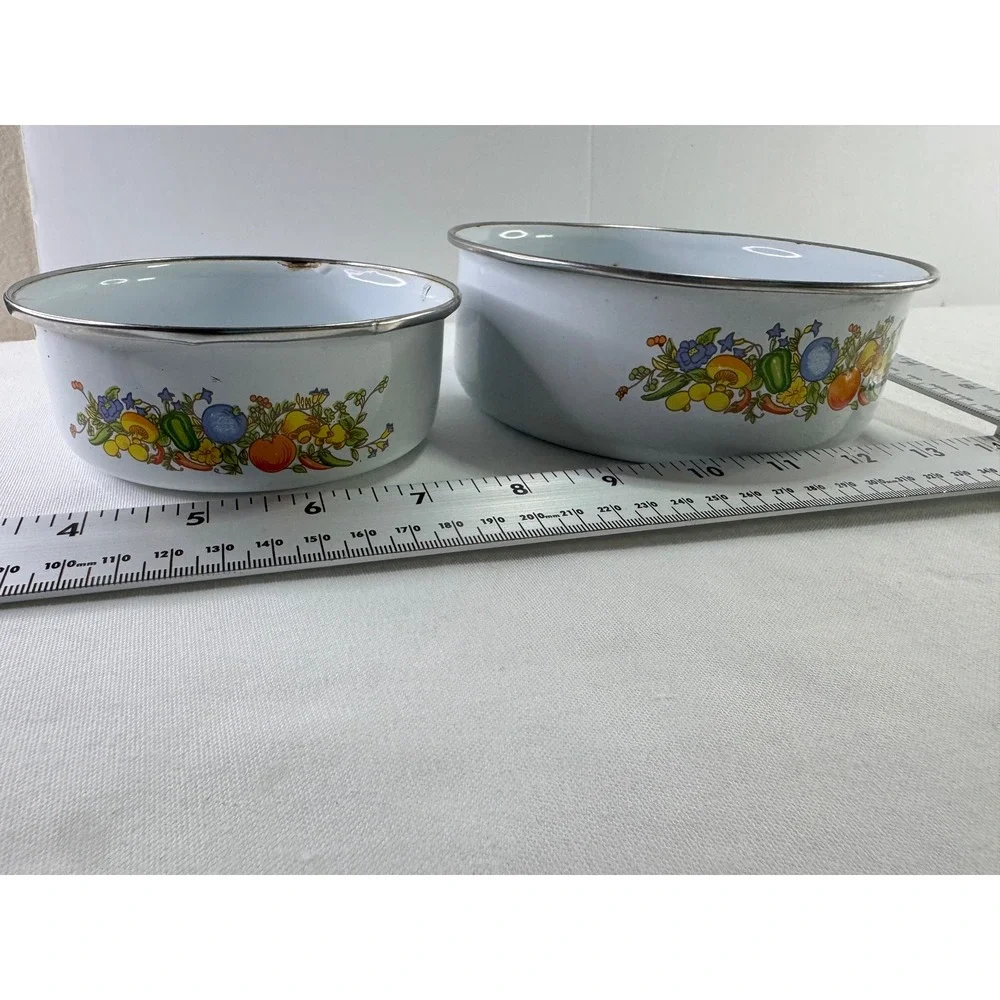 Vintage Enamelware Nesting Bowls Set White Fruit‎ Vegetable Mushroom Floral 2pc